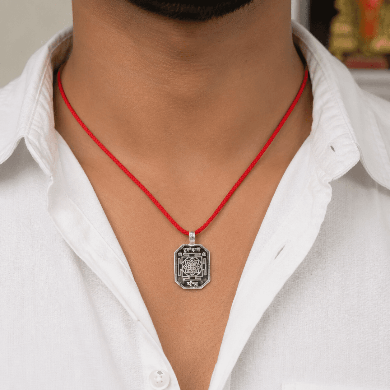 Bhuwaneshwary Yantra Pendant thumbnail 3