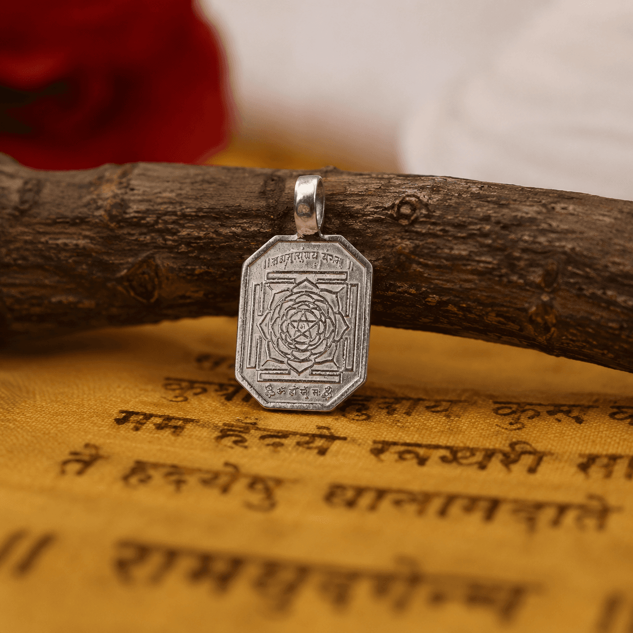 Mahamritunjay Yantra Pendant thumbnail 2