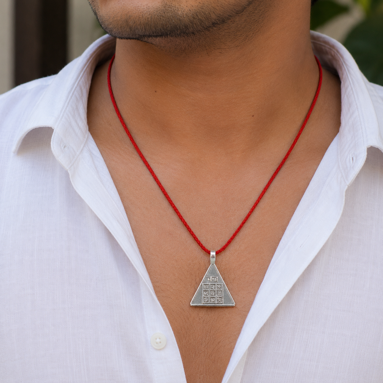 Chandra Rahu Grahan Dosh Nivaran Pendant thumbnail 2