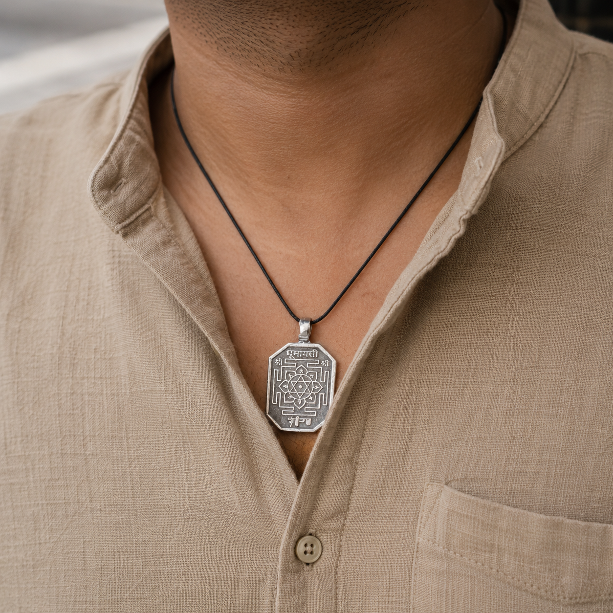 Dhumavarati Yantra Pendant thumbnail 3